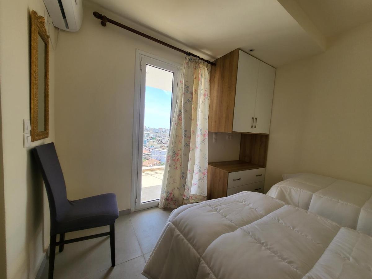 Blue Heaven Apartment Sarandë エクステリア 写真