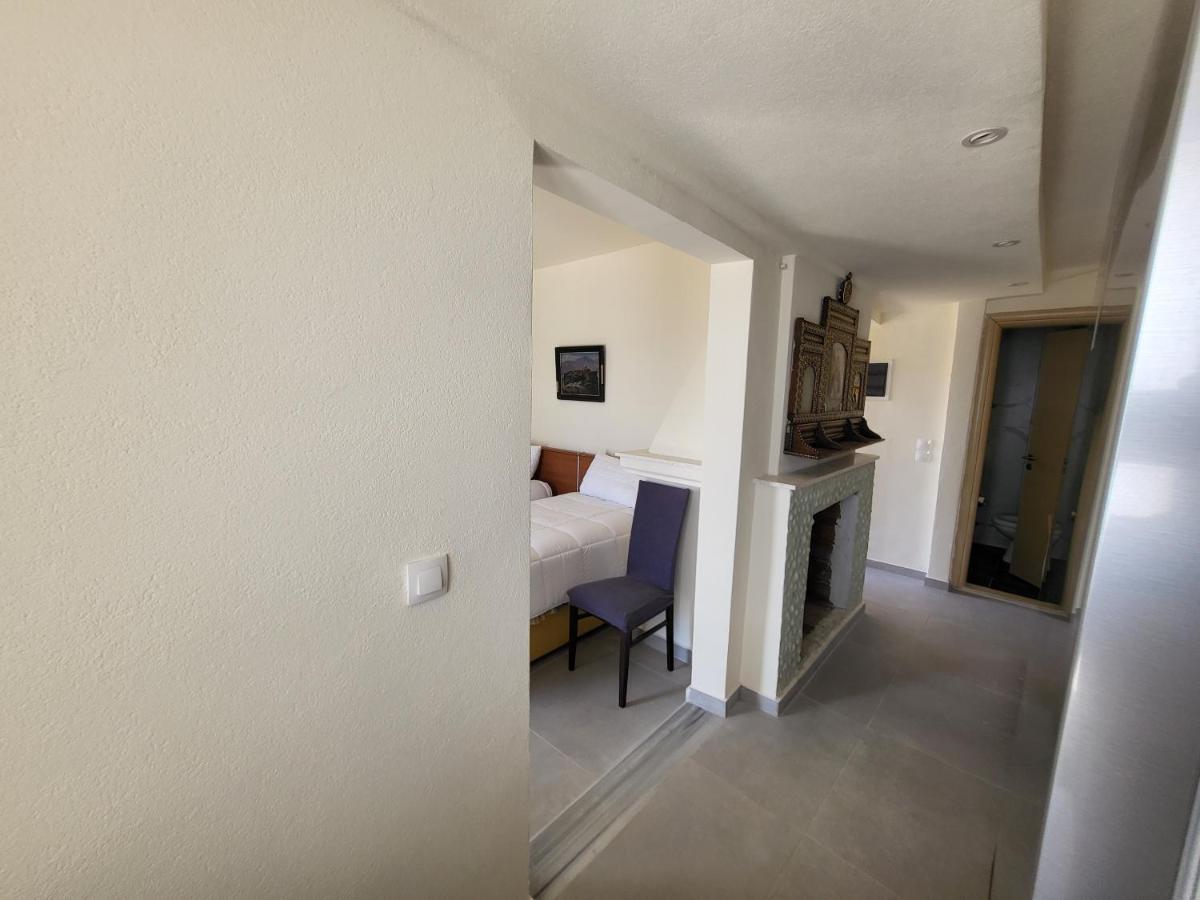 Blue Heaven Apartment Sarandë エクステリア 写真
