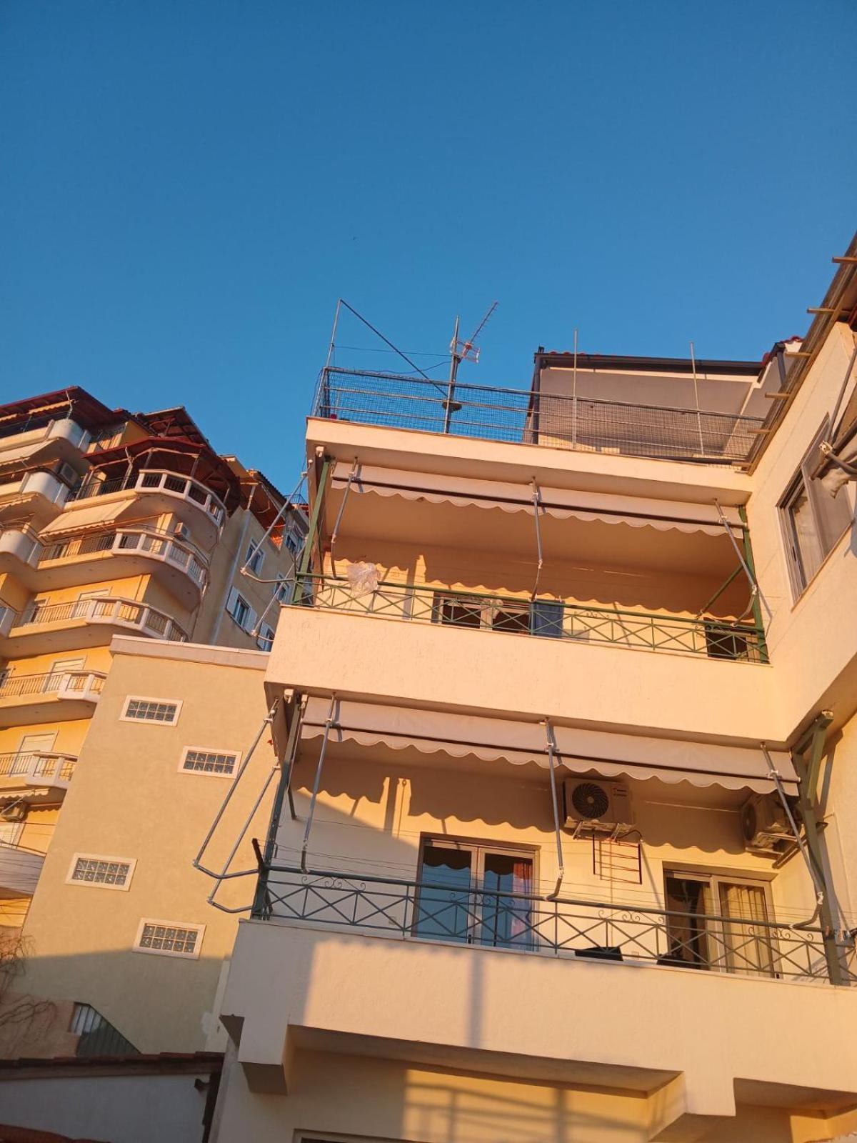 Blue Heaven Apartment Sarandë エクステリア 写真